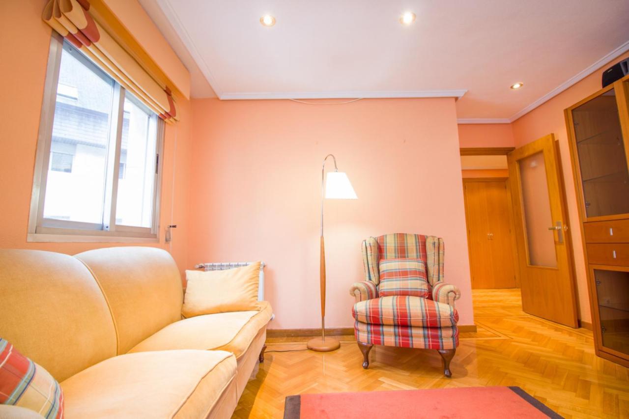 La Torre Apartment Oviedo Ngoại thất bức ảnh
